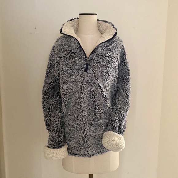 Two Tone Fuzzy Pullover Sweater - Picture 3 of 10